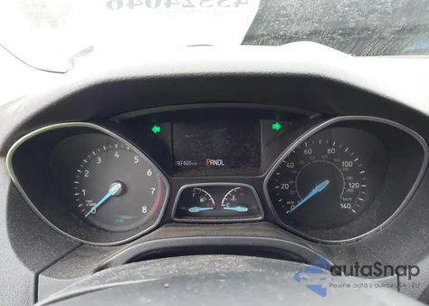 2018 Ford Focus Se z USA, uszkodzony, nr VIN 1FADP3F25JL235653